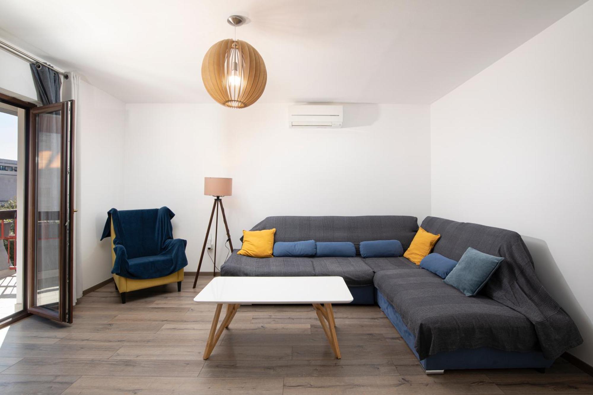 City Market Apartments Pula Extérieur photo