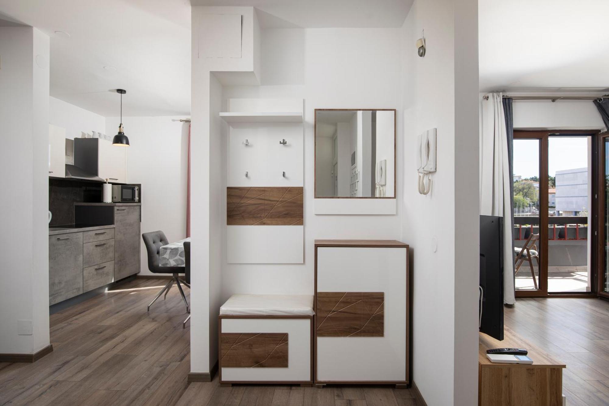City Market Apartments Pula Extérieur photo