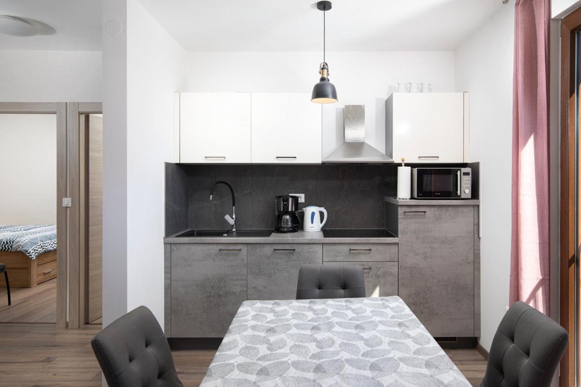 City Market Apartments Pula Extérieur photo